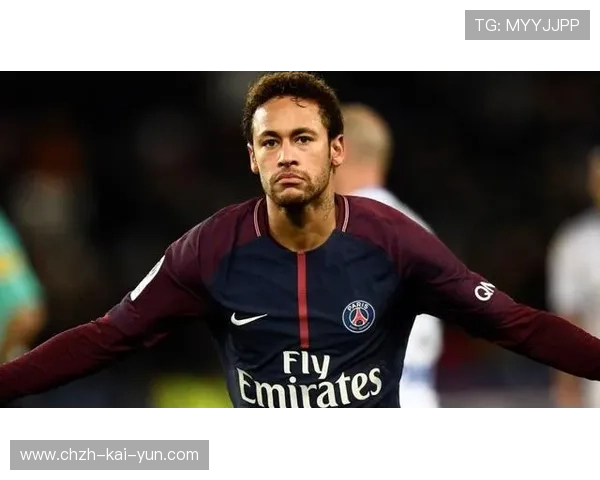 内马尔双人包夹中仍能送出精准横传：极致传球背后的速度与空间之道